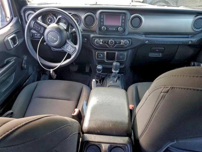 Salvage 2021 Jeep Wrangler Unlimited Sport in Gray