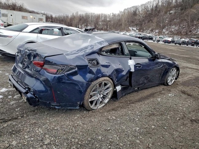 Salvage 2025 Bmw M4 Competition in Blue