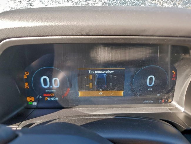 Salvage 2025 Ford Ranger Lariat in Серый