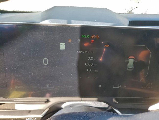 Salvage 2025 Kia Carnival Sx in Серый