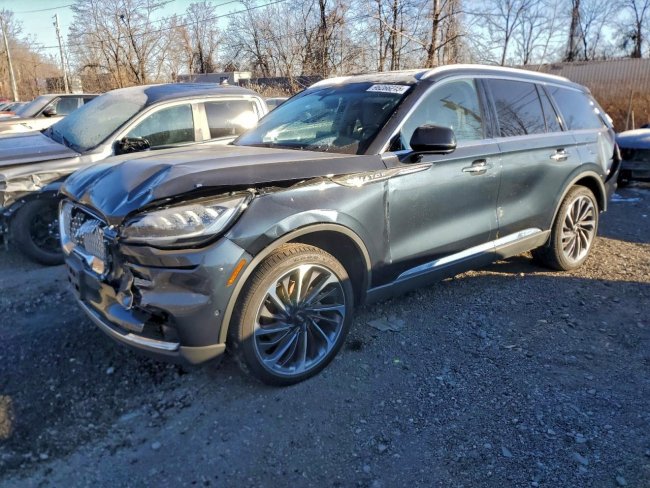 Salvage 2023 Lincoln Aviator Reserve in Blue