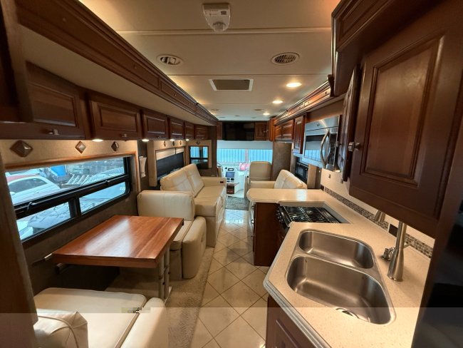 Salvage 2014 Itsca Meridian  in Two Tone