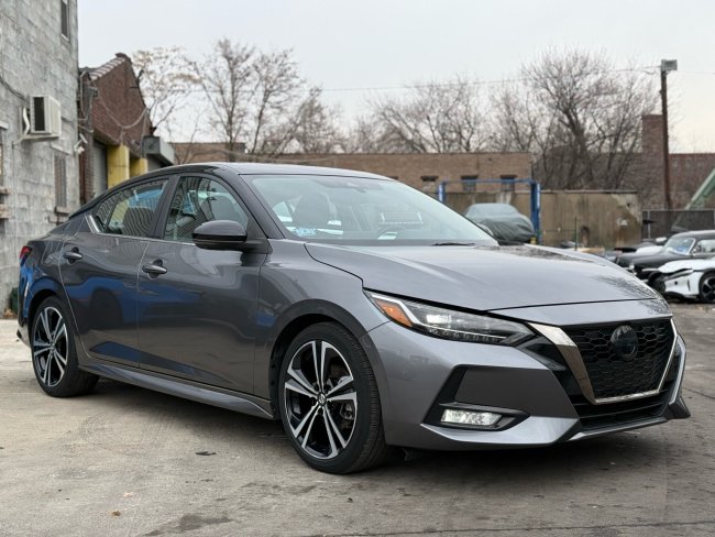 Salvage 2022 Nissan Sentra Sr in Gray