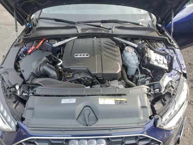 Salvage 2024 Audi A4 Premium 45 in Синий