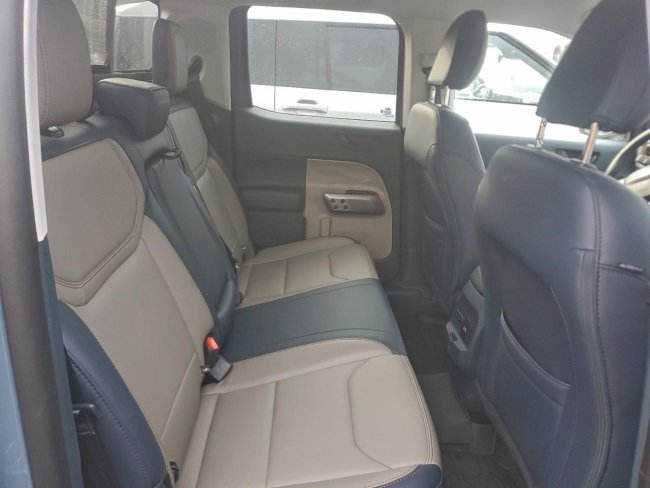 Salvage 2025 Ford Maverick  in Blue