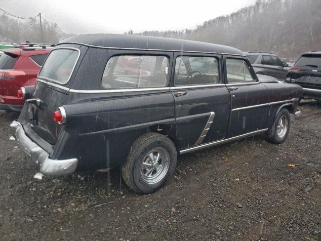 Salvage 1952 Ford Uk  in Черный