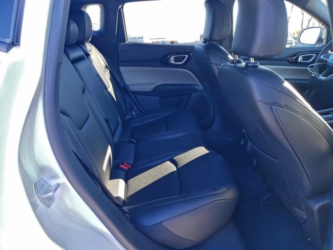 Salvage 2025 Jeep Compass Limited in White