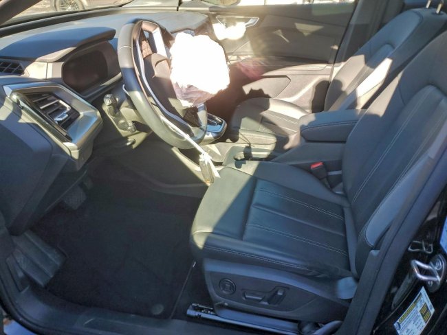 Salvage 2024 Audi Q4 E-tron Premium Plus in Black