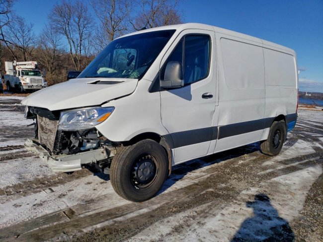 Salvage 2024 Mercedes-benz Sprinter  in White