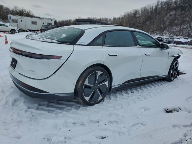 Salvage 2025 Lucid Motors Air  in White