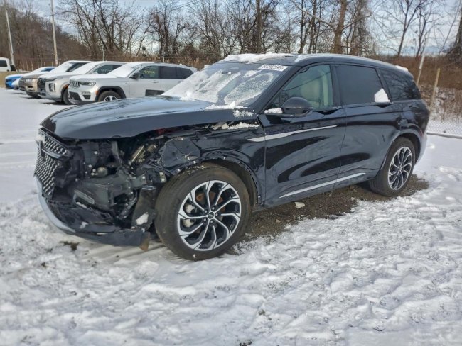 Salvage 2024 Lincoln Nautilus Reserve in Black