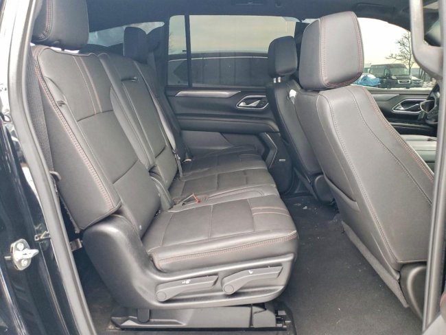 Salvage 2023 Chevrolet Suburban Rst in Black