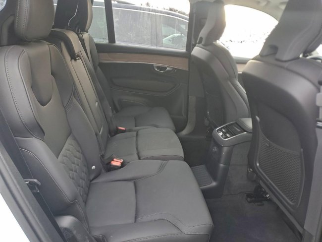 Salvage 2025 Volvo Xc90  in White