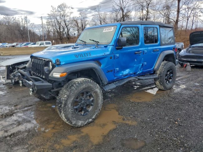 Salvage 2021 Jeep Wrangler Unlimited Sport in Синий