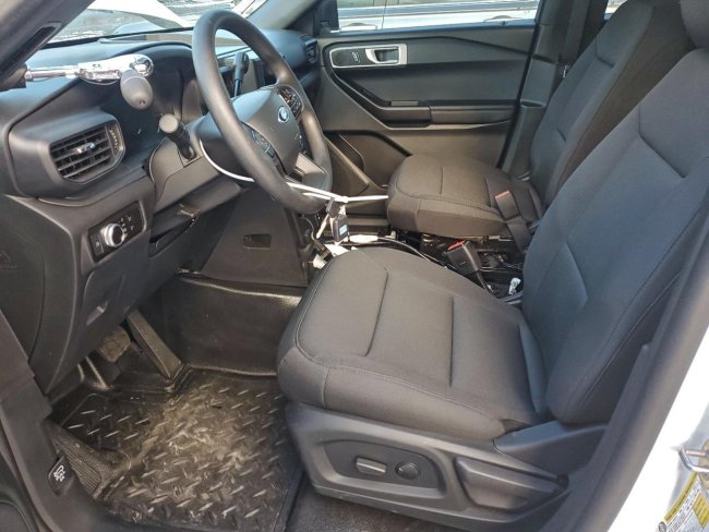 Salvage 2023 Ford Explorer Police Interceptor in Белый