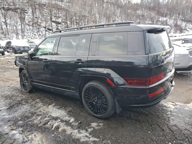 Salvage 2025 Hyundai Santa Fe Calligraphy in Black