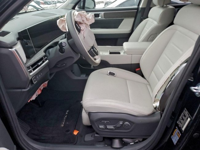 Salvage 2025 Hyundai Santa Fe Calligraphy in Black