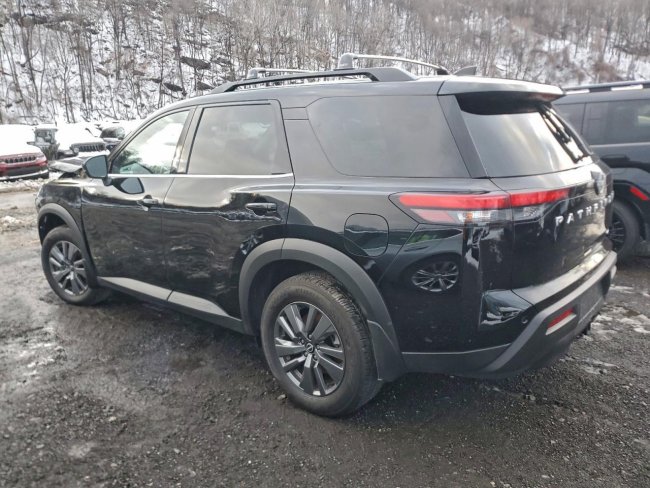 Salvage 2025 Nissan Pathfinder Rock Creek in Black