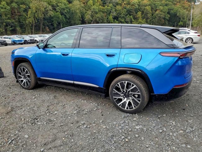 Salvage 2025 Jeep Wagoneer S Limited in Blue