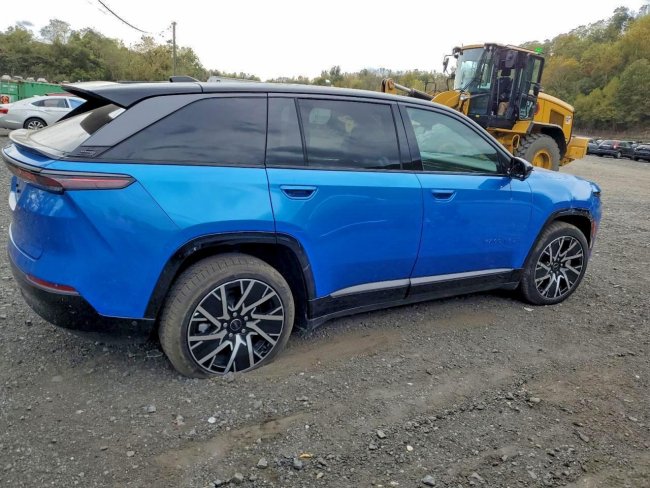 Salvage 2025 Jeep Wagoneer S Limited in Blue
