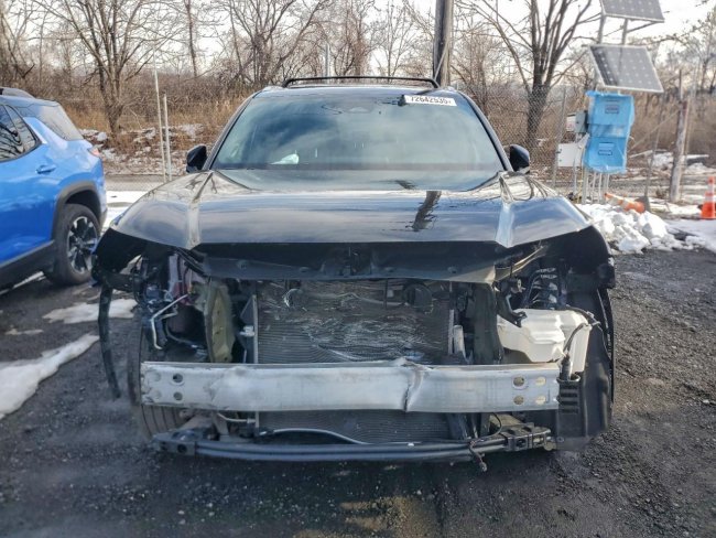 Salvage 2024 Toyota Grand Highlander Limited in Black