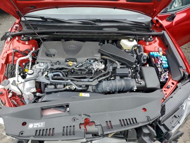 Salvage 2025 Toyota Camry Xse in Burgundy