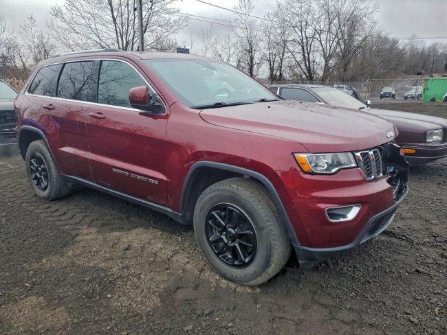 Salvage 2020 Jeep Grand Cherokee Laredo in Burgundy