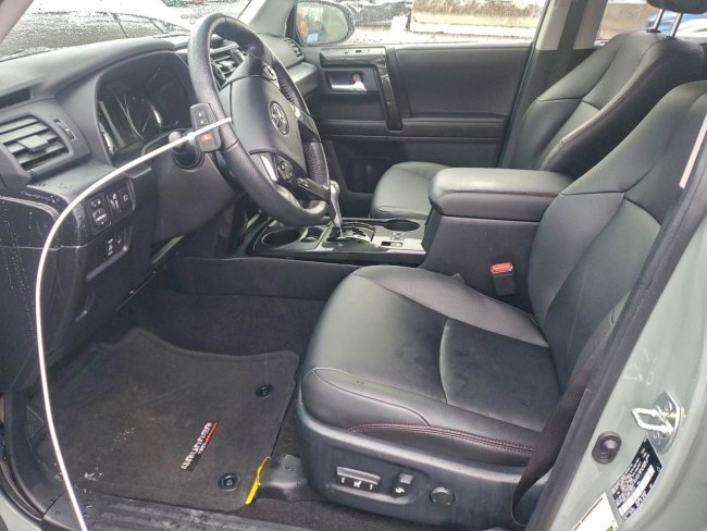 Salvage 2023 Toyota 4runner Se in Green