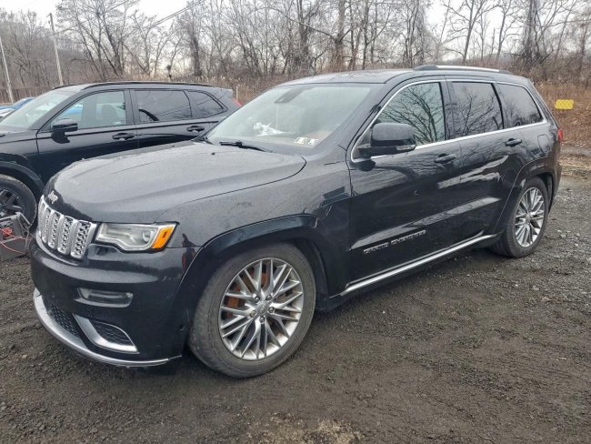 Salvage 2017 Jeep Grand Cherokee Summit in Black