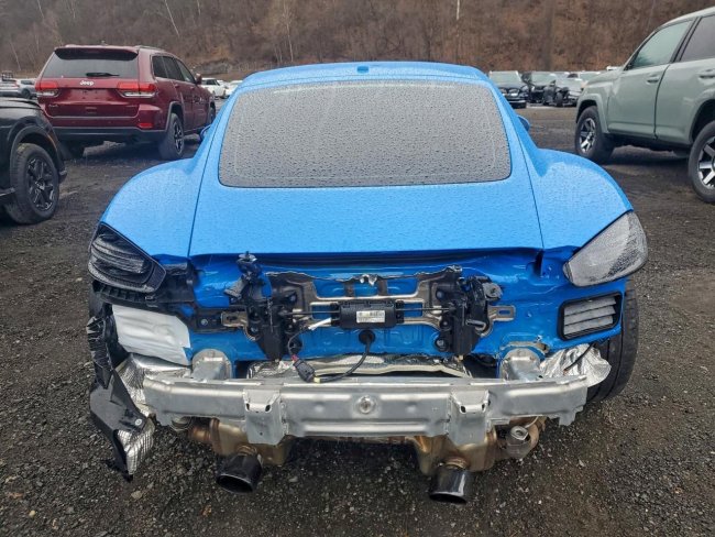 Salvage 2024 Porsche 718 Cayman Gts in Blue
