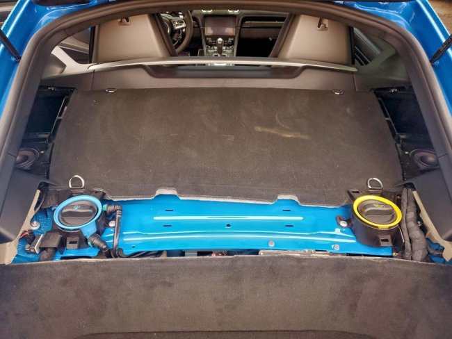 Salvage 2024 Porsche 718 Cayman Gts in Blue