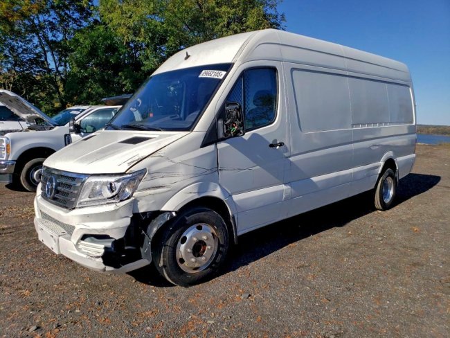 Salvage 2022 Greenpower Motors Evc210  in White