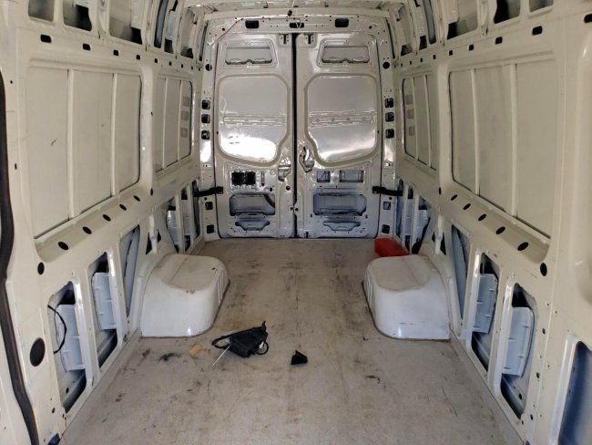 Salvage 2022 Greenpower Motors Evc210  in White