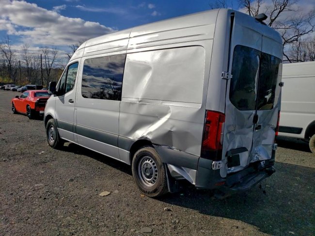 Salvage 2024 Mercedes-benz Sprinter  in Gray
