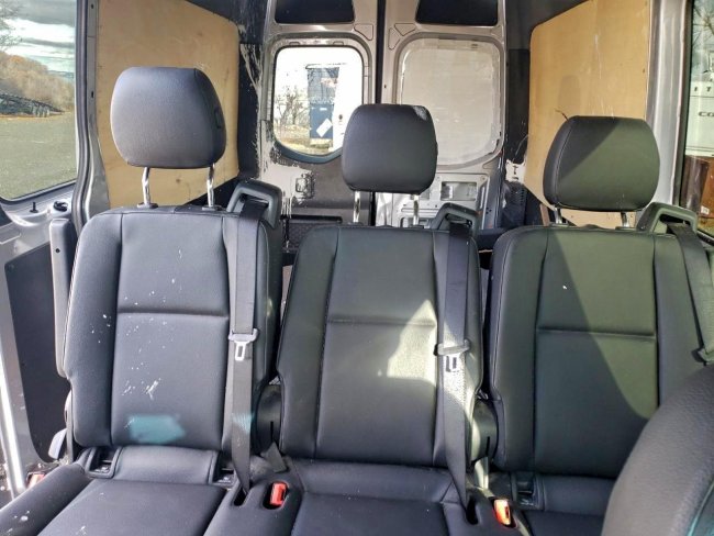 Salvage 2024 Mercedes-benz Sprinter  in Gray