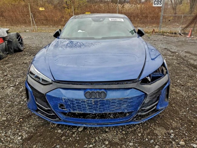 Salvage 2024 Audi Rs E-tron Gt in Blue