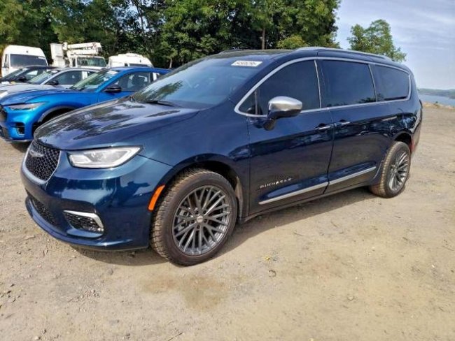 Salvage 2022 Chrysler Pacifica Pinnacle in Blue