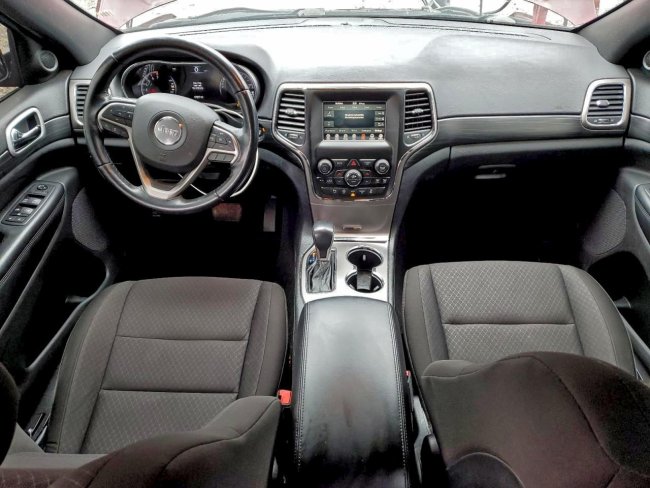 Salvage 2020 Jeep Grand Cherokee Laredo in Burgundy