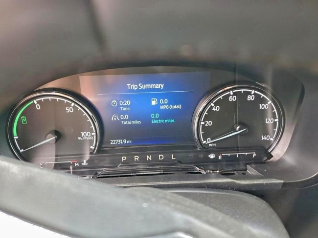 Salvage 2023 Ford Maverick Xl in Gray