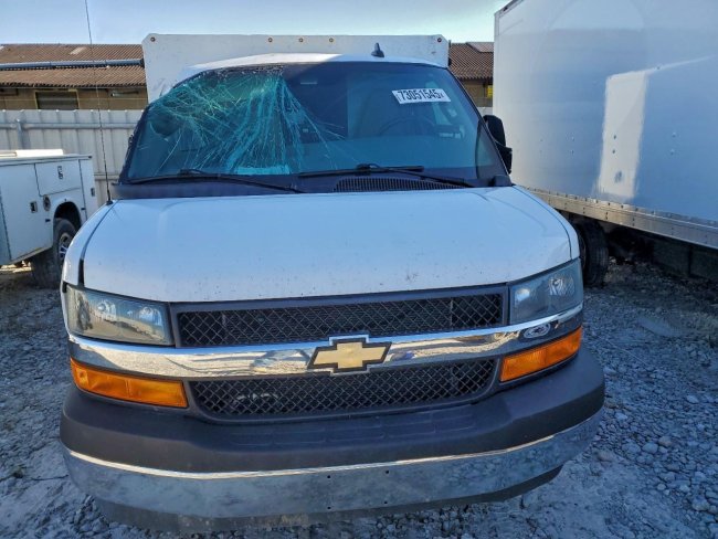 Salvage 2022 Chevrolet Express Titan Armored Van in White