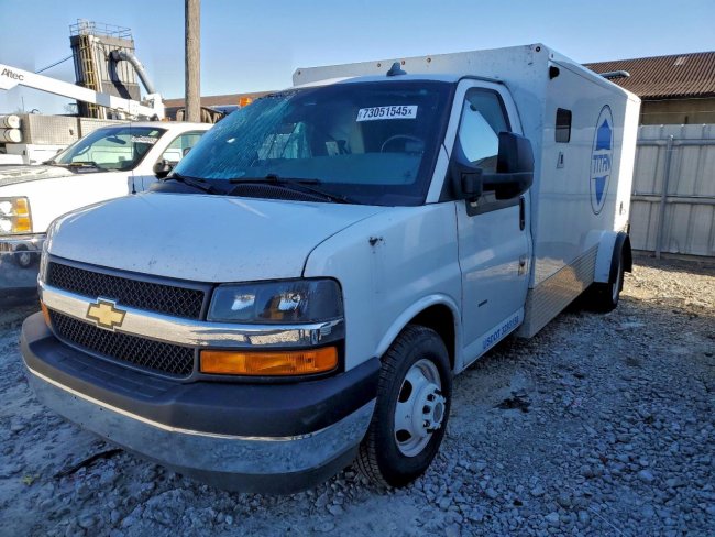 Salvage 2022 Chevrolet Express Titan Armored Van in White