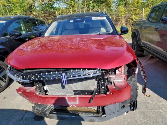 Salvage 2025 Lincoln Nautilus  in Burgundy