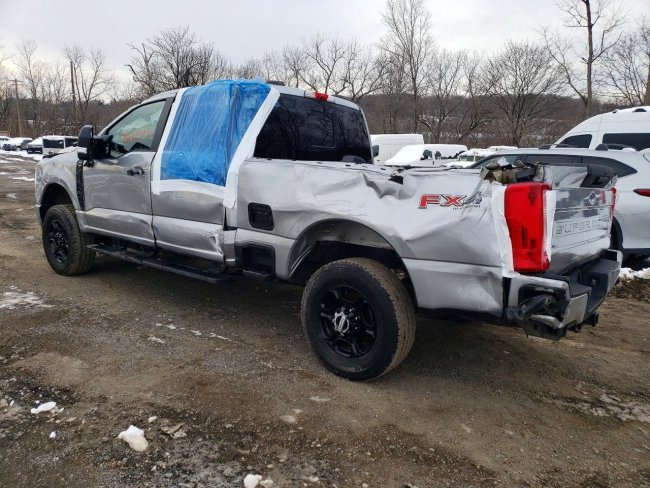 Salvage 2024 Ford F250  in Gray