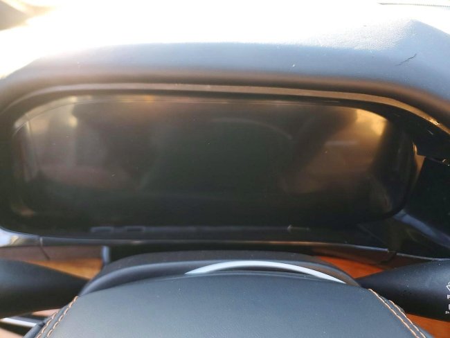 Salvage 2022 Jeep Grand Wagoneer Series Iii in White