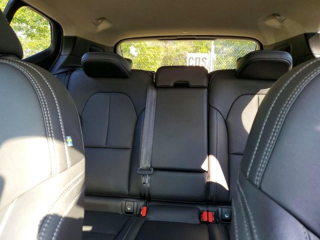 Salvage 2024 Volvo Xc40  in Gray