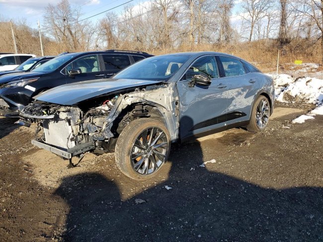 Salvage 2026 Toyota Crown Limited in Gray