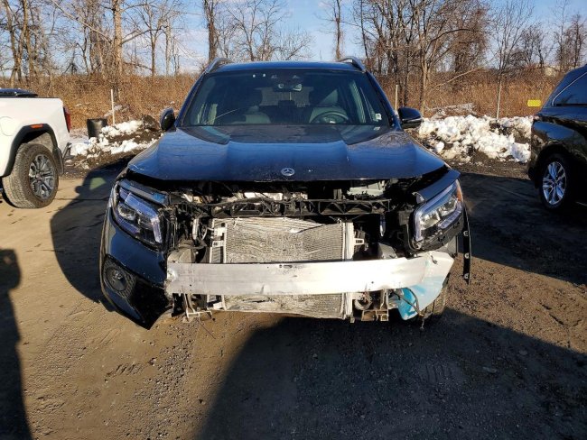 Salvage 2023 Mercedes-benz Glb 250 4matic in Blue