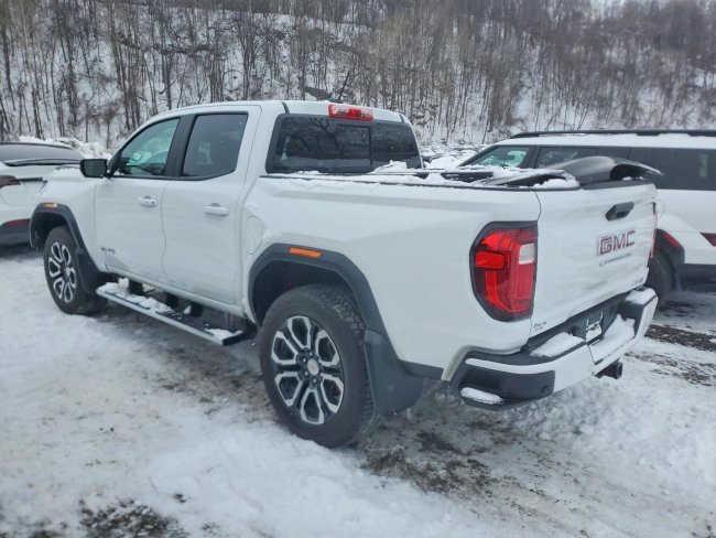 Salvage 2024 Gmc Canyon  in 