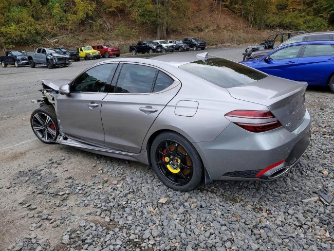 Salvage 2025 Genesis G70  in Gray