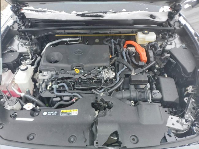 Salvage 2023 Toyota Crown Limited in Gray